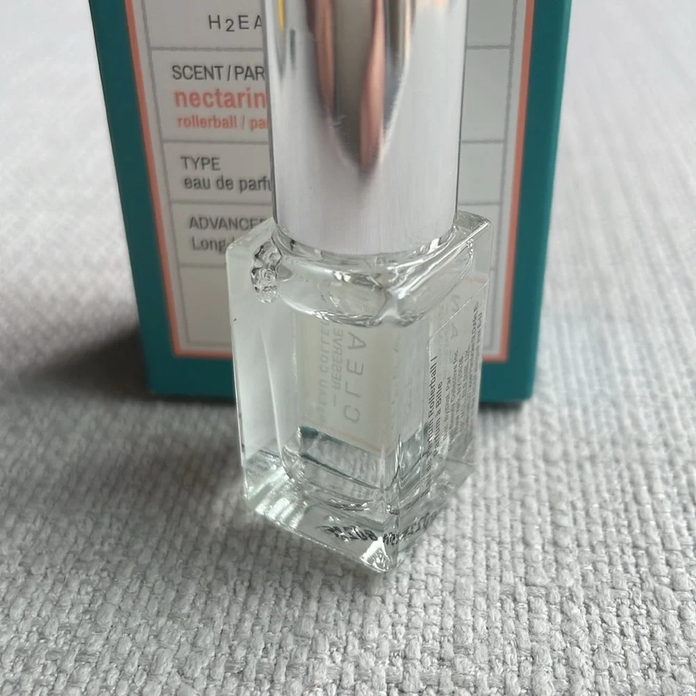 CLEAN RESERVE H2EAU Nectarine Petal mini rollerball